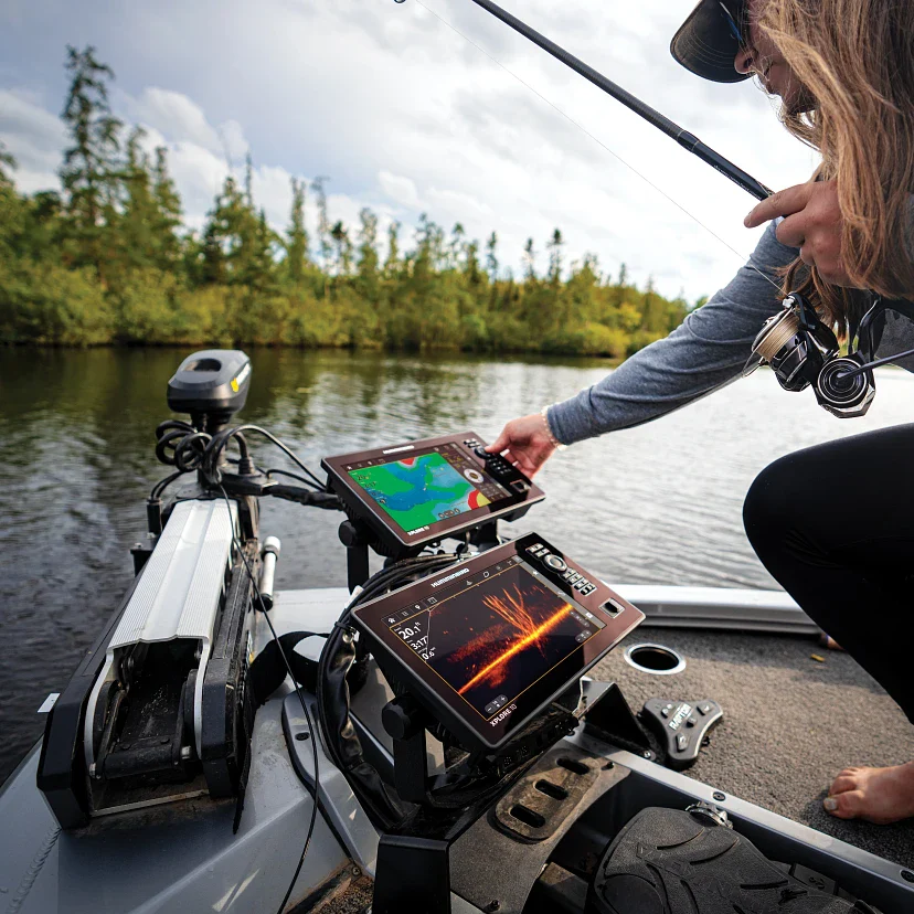 HUMMINBIRD MEGA LIVE 2 FORWARD-FACING SONAR - Image 5